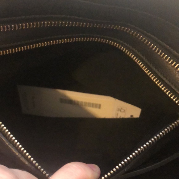 YSL Classic Y Cabas - Picture 15 of 16